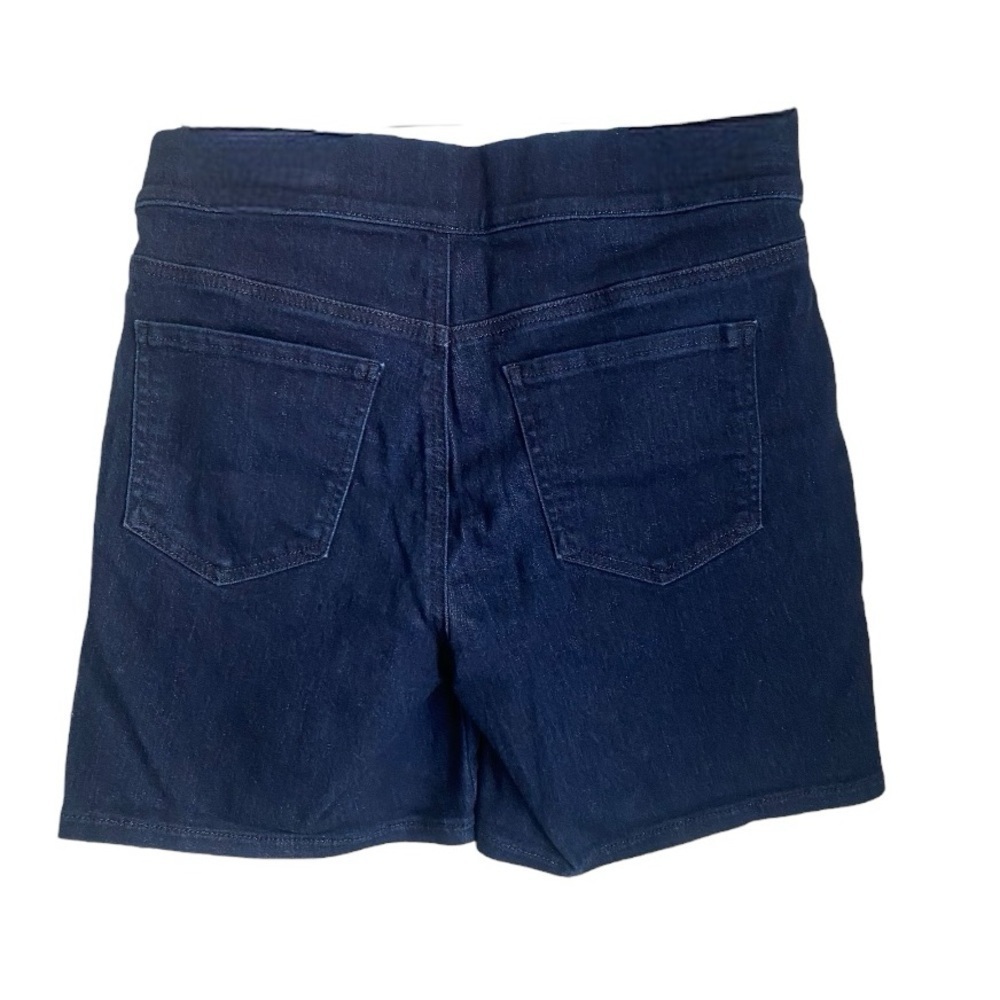 NYDJ Lift and Tuck Pull On Shorts I Size: 6 - Picture 2 of 8